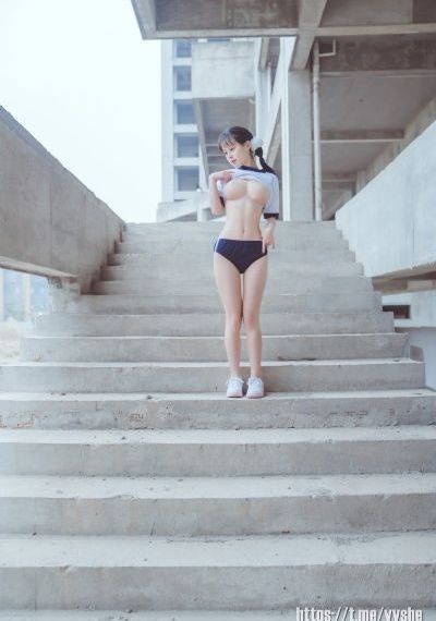 女人片免费看_BD英语在线视频播放