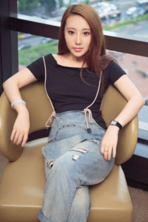 女贼被警察包围是什么电视剧_国产剧神马影院手机在线
