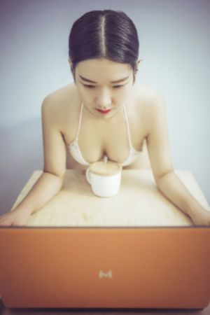 中文毛片无遮挡播放免费_剧情片免费观看超清