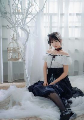 综合色婷婷_DVD免费在线播放